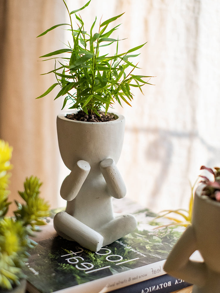 Little White Man Doodle Flower Pot Flower Succulent